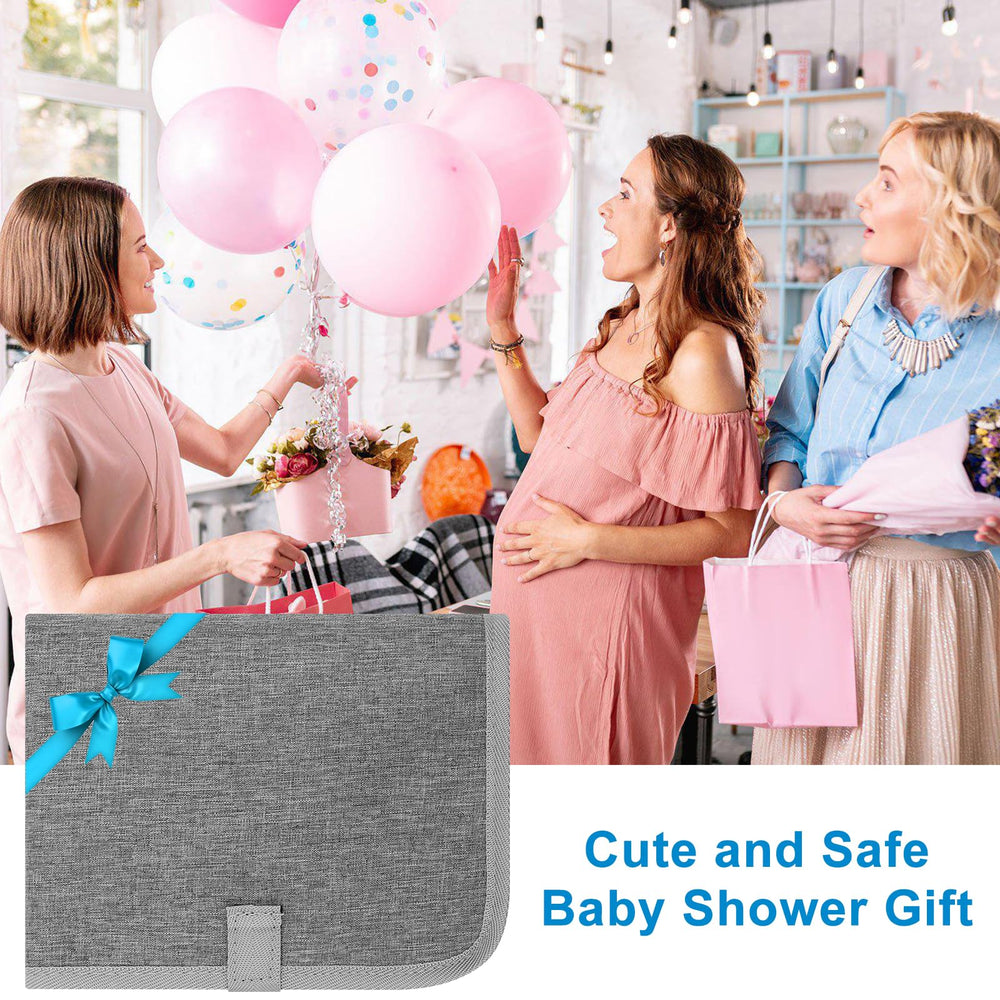 Accmor on-the-go mom uses changing pad during car trips and outings.