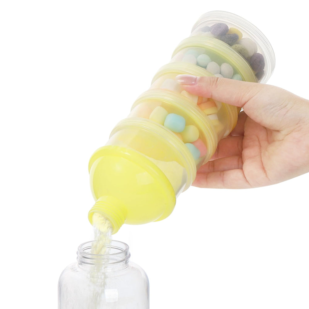 Accmor pre-measured milk powder layers for quick preparation on trips.