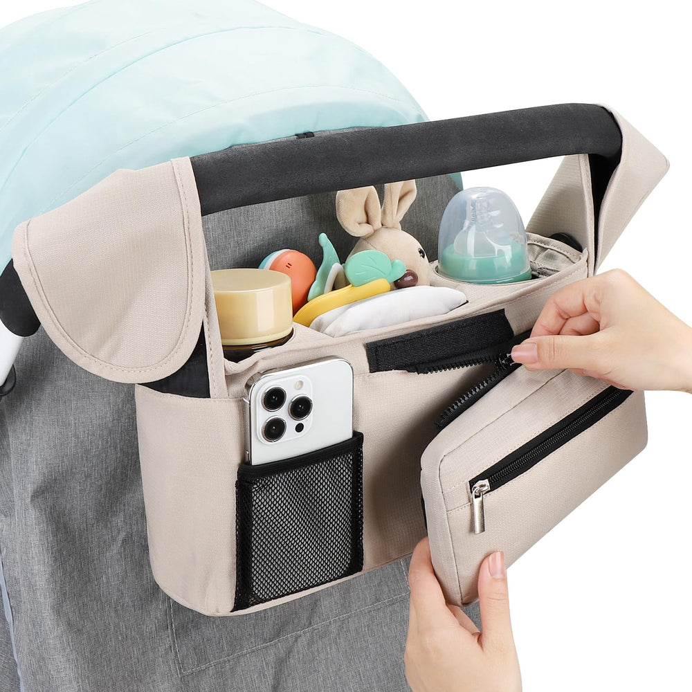 Accmor mesh pocket offers easy access to small accessories during outings.