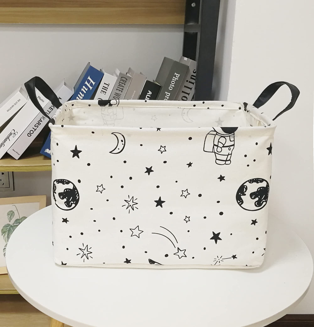 ACMUUNI canvas with waterproof lining close-up shows durable everyday use.