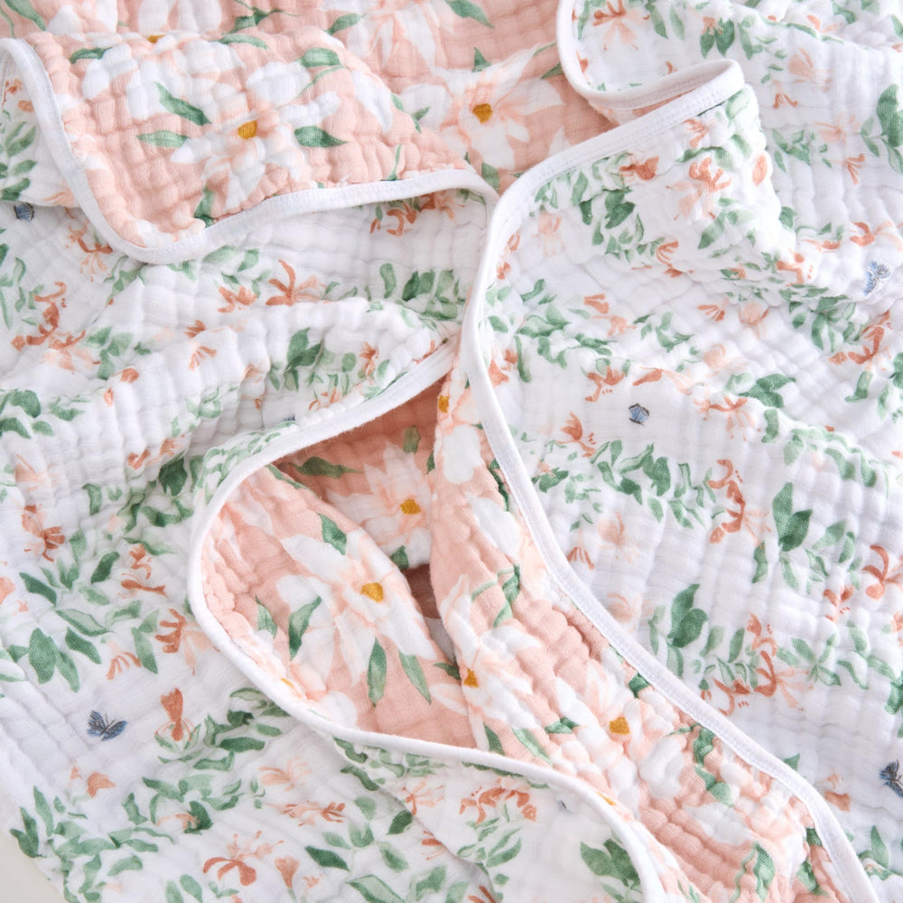 aden + anais Dream Blanket Butterfly Garden pattern enhances soothing baby visuals.