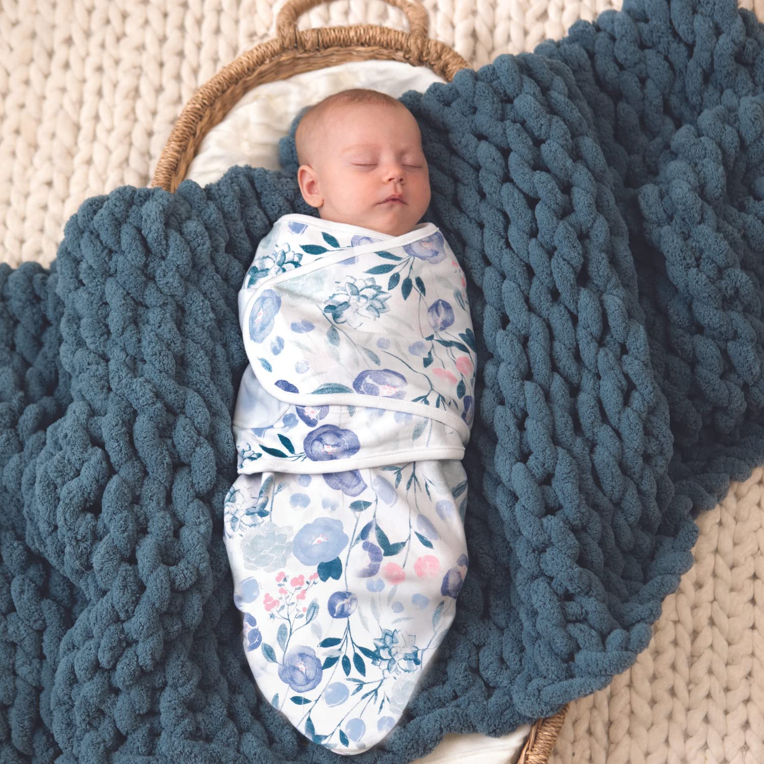aden + anais Essentials Bottom Zipper swaddle demonstrates easy diaper changes without fully undressing
