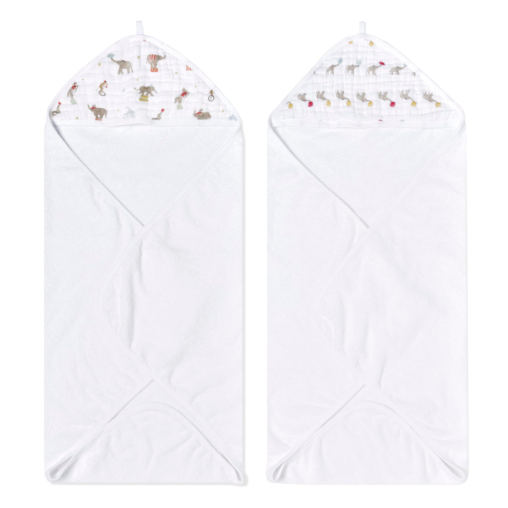 aden + anais Essentials hooded towel Elephant Circus close-up showing plush cotton terry for quick post-bath drying