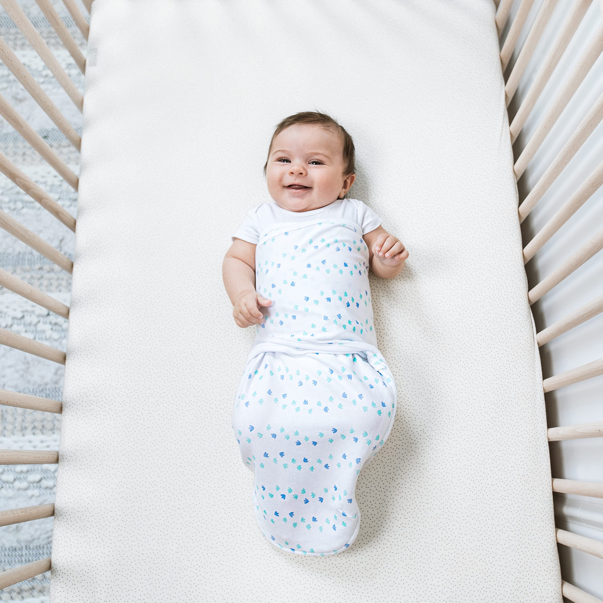 aden + anais Essentials Large swaddle fits 14–18 lbs for growing babies