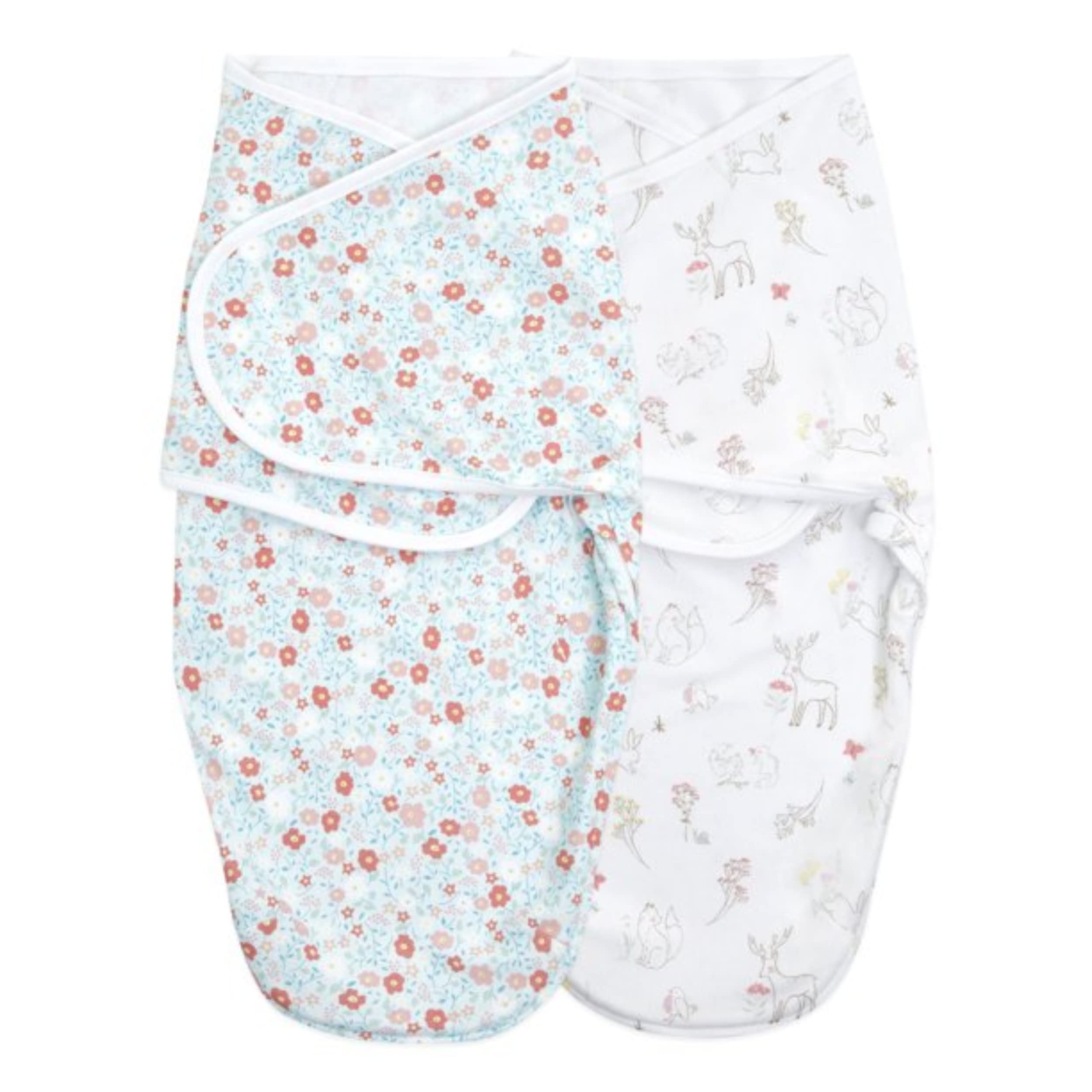 aden + anais Essentials swaddle wrap bottom zipper closeup enables easy diaper changes.