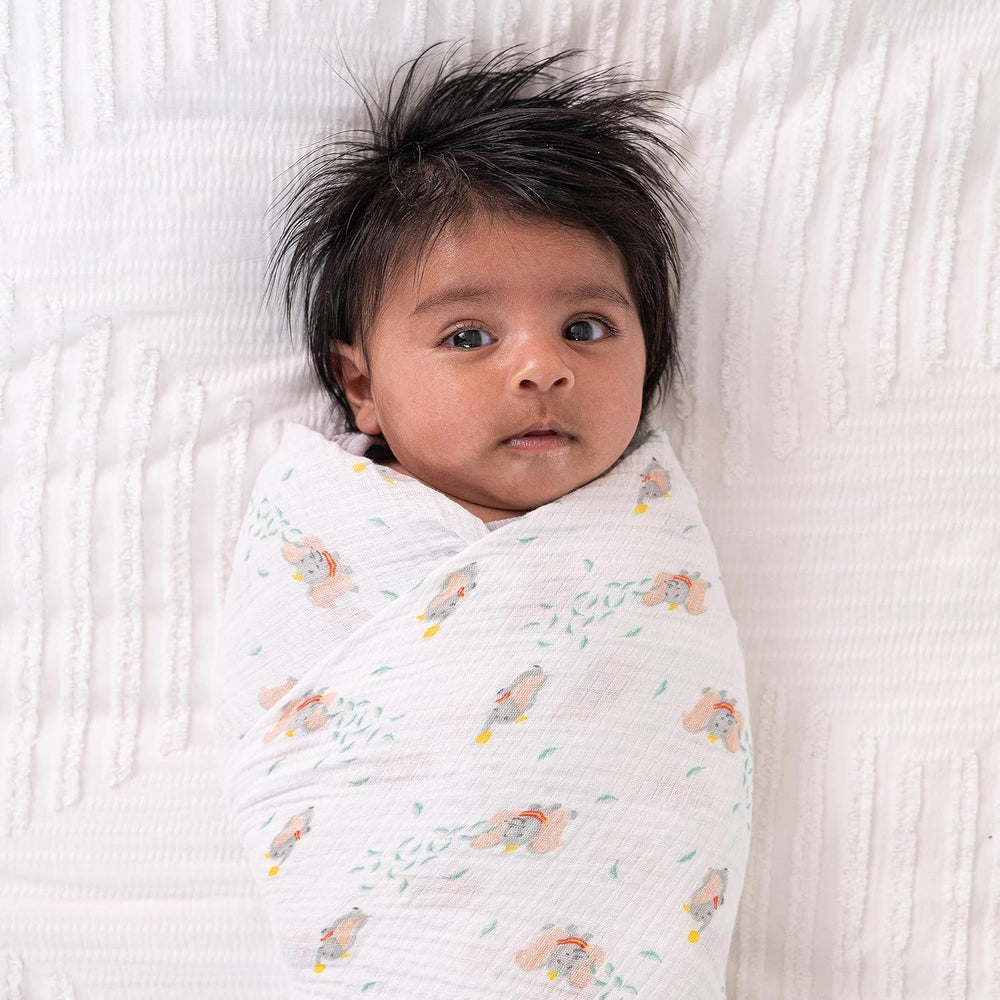 aden + anais muslin fabric closeup reveals natural give and airflow