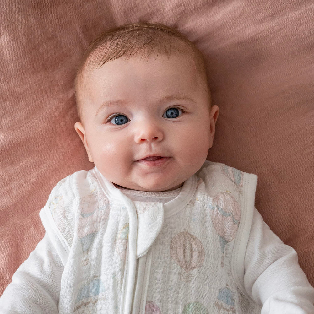 aden-anais sleeveless design reduces overheating while keeping baby snug.