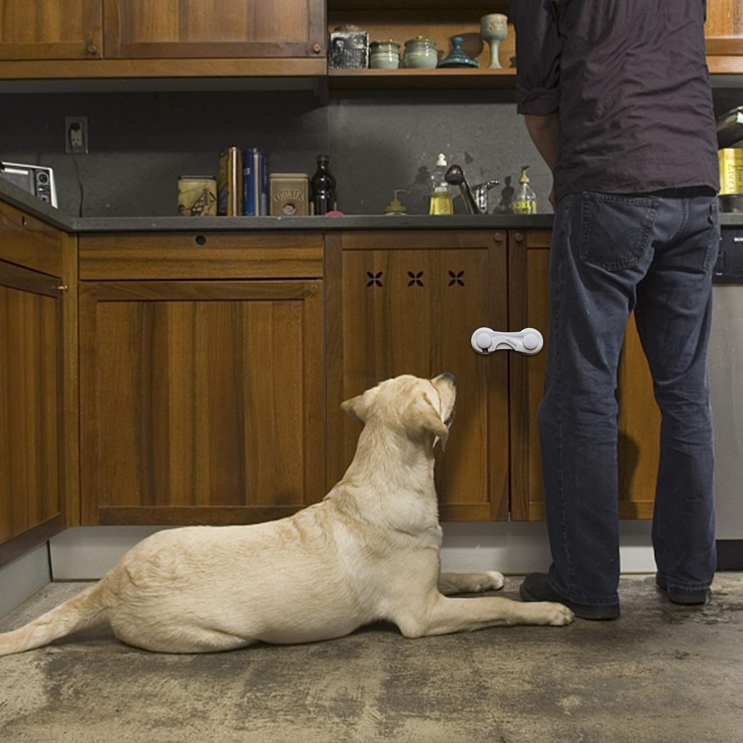 Adoric non-toxic ABS material closeup emphasizes safe home use for families.