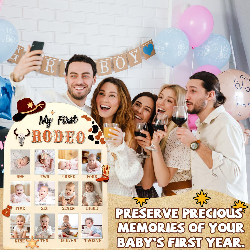 Afniimyapt Brown first-year photo board creates a growth timeline keepsake