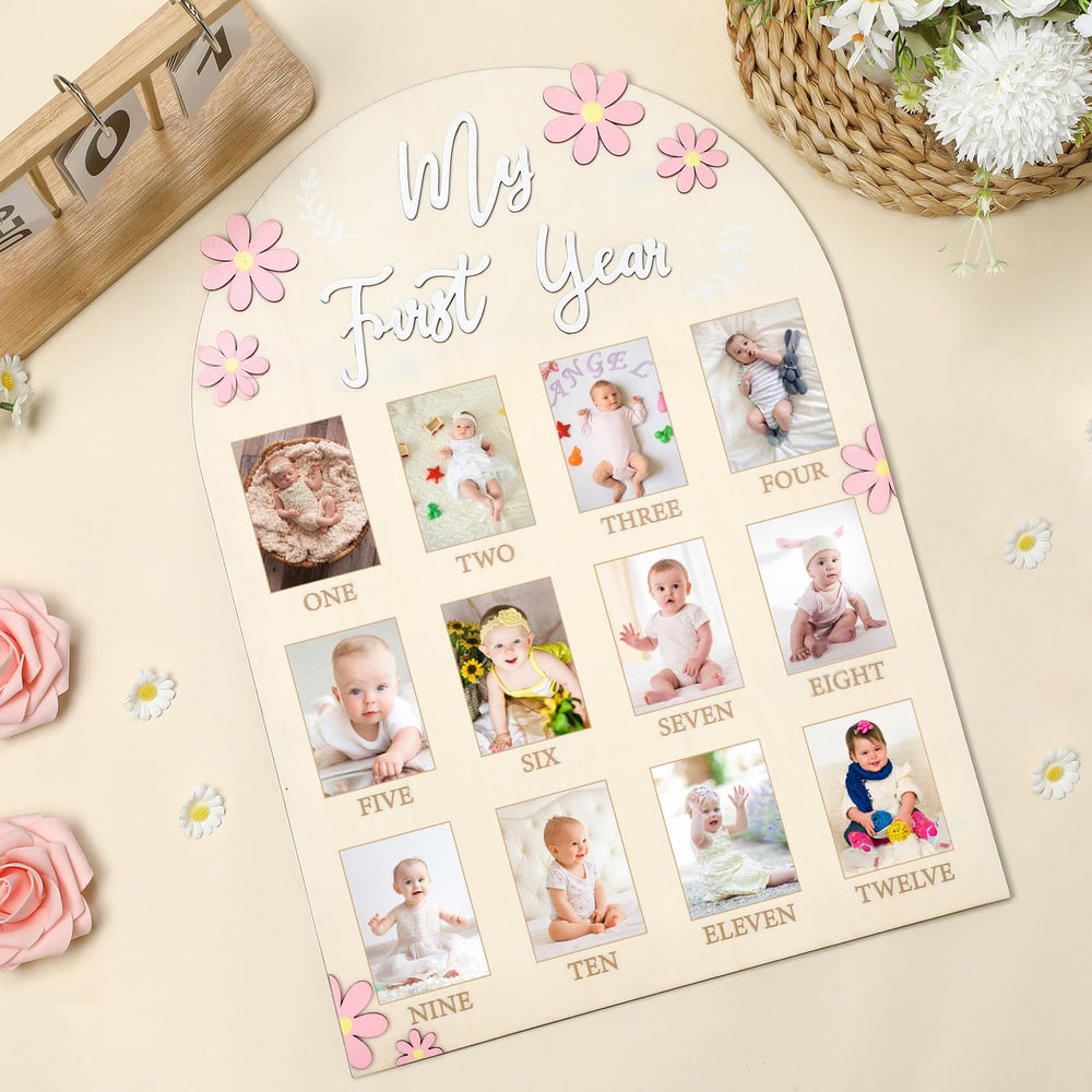 Afniimyapt daisy first-year milestone board shows simple photo mounting for busy parents.