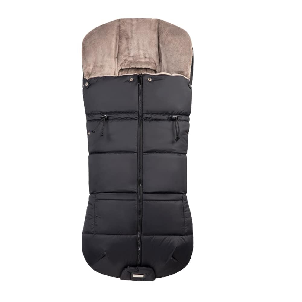 AGACAS stroller footmuff water-repellent cover protecting baby in cold, wet conditions.