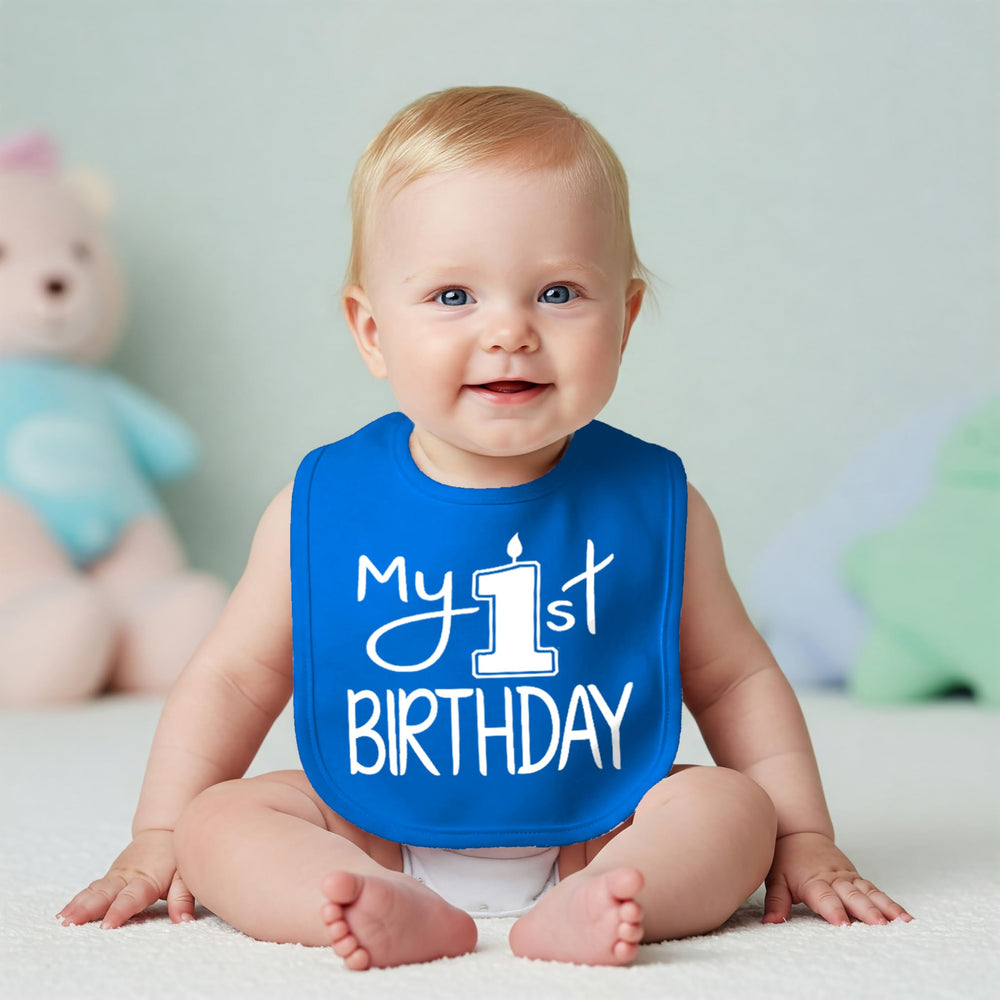 Aiden's Corner My 1st Birthday bib cake-smash session image highlights mess protection.
