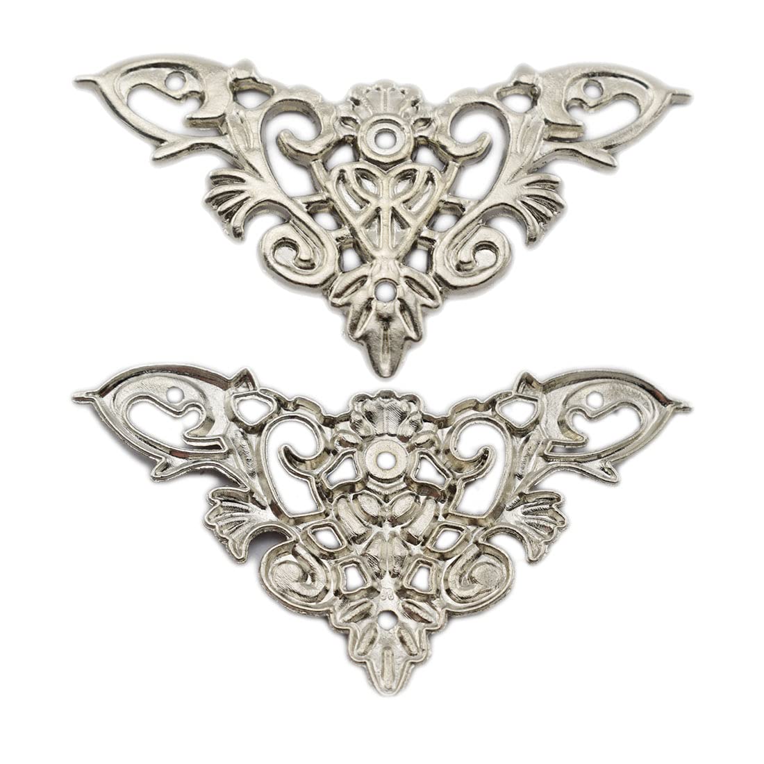 Aifeier ET antique metal corner protector on a silver-detail album demonstrates durability.