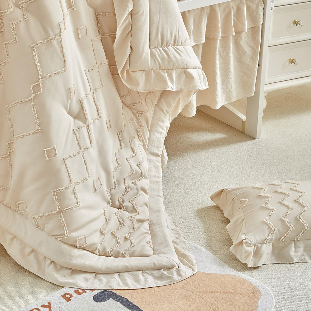 AIKASY nursery-wide shot shows American country-inspired styling for a cohesive room.