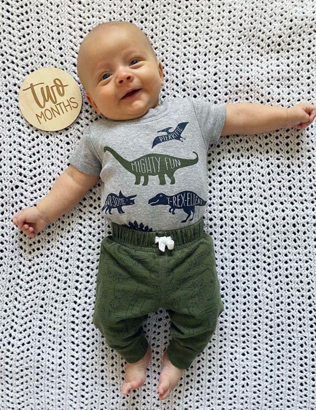 AJDVART 2 month milestone disc, helps document early growth