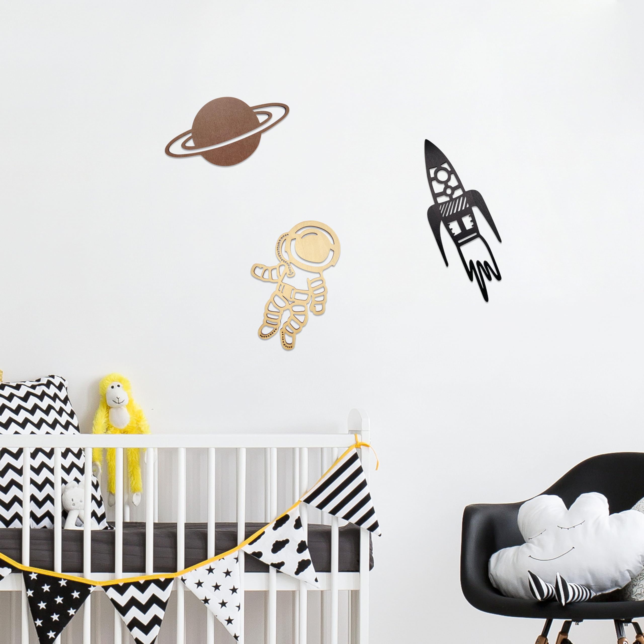Ajqiomh Space Trio wall set enhances nursery aesthetics with cohesive space themed accents