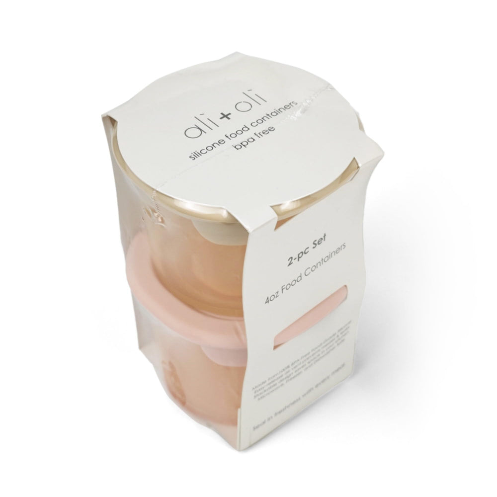Ali+Oli steam vent enables safe, quick reheating in microwave.