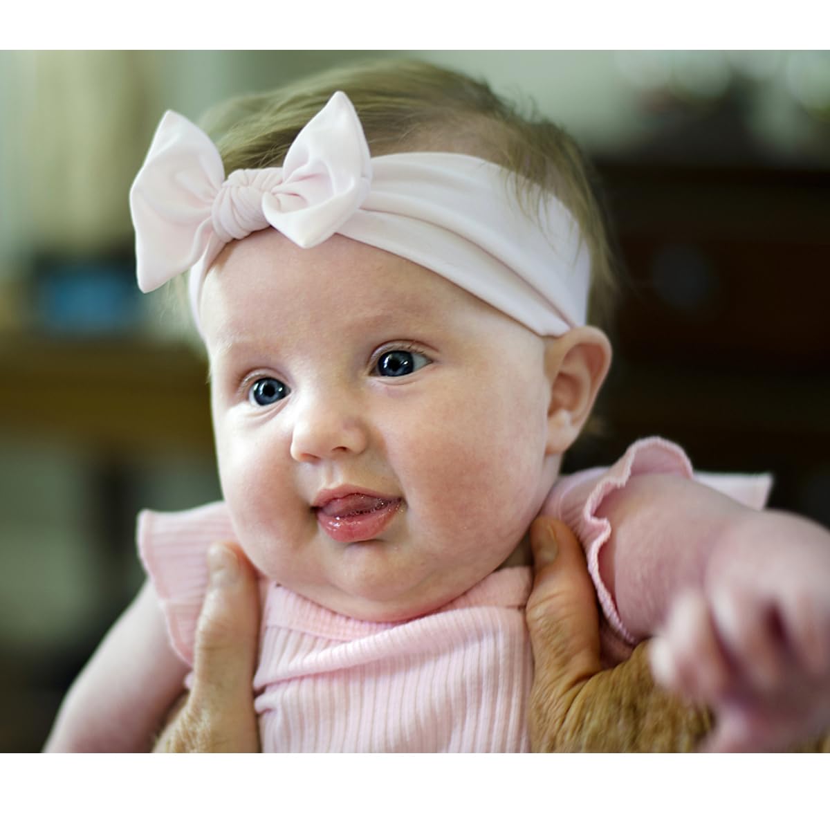 ALinmo headbands make a thoughtful baby shower gift.