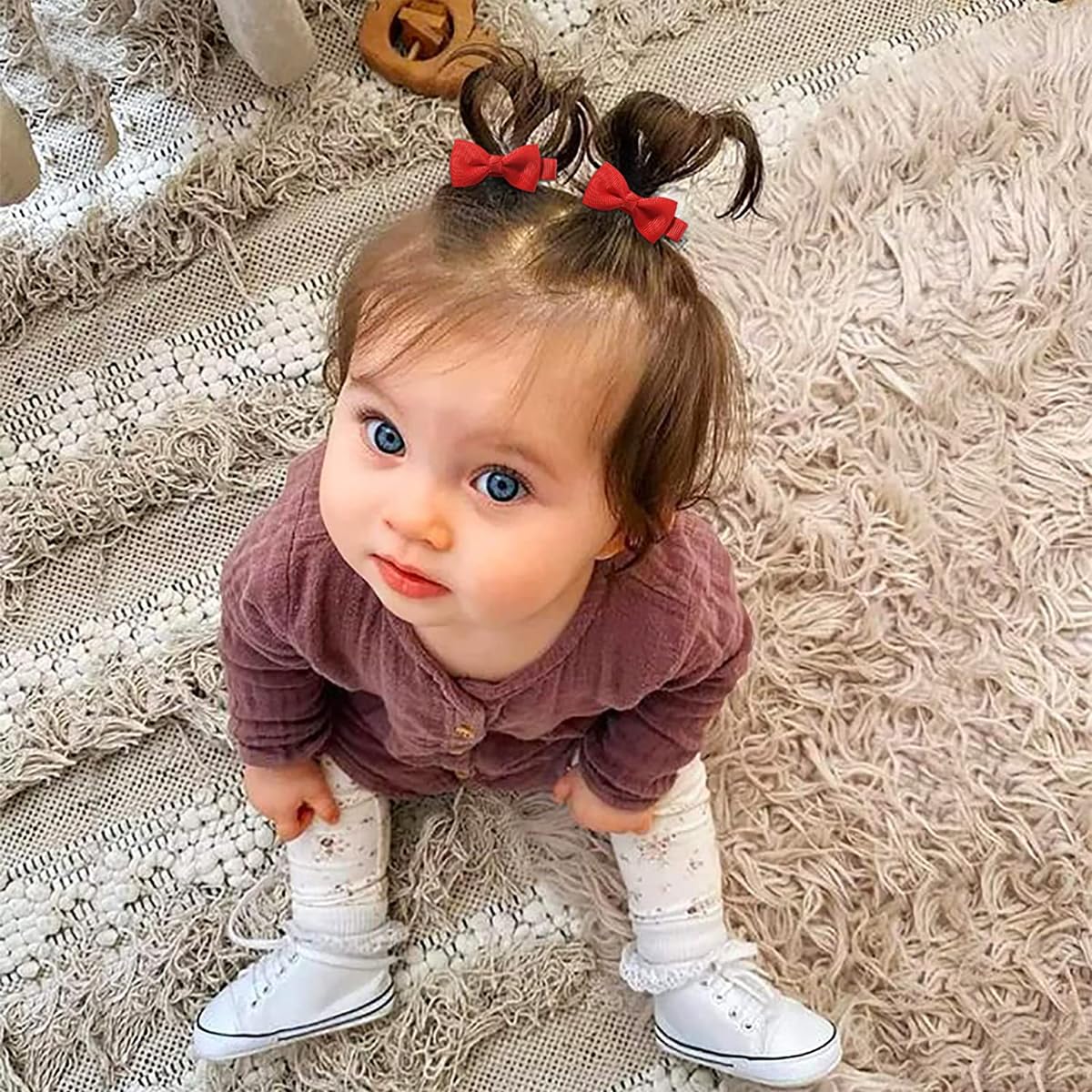 ALinmo baby hair clips fully lined clip protects delicate hair while securing styles.
