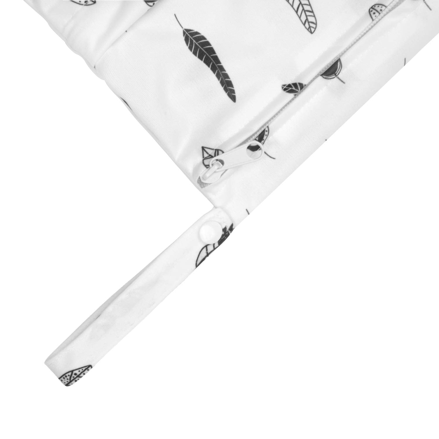 ALVABABY multi-use bag organizes wet clothes and cosmetics in one lightweight carry.