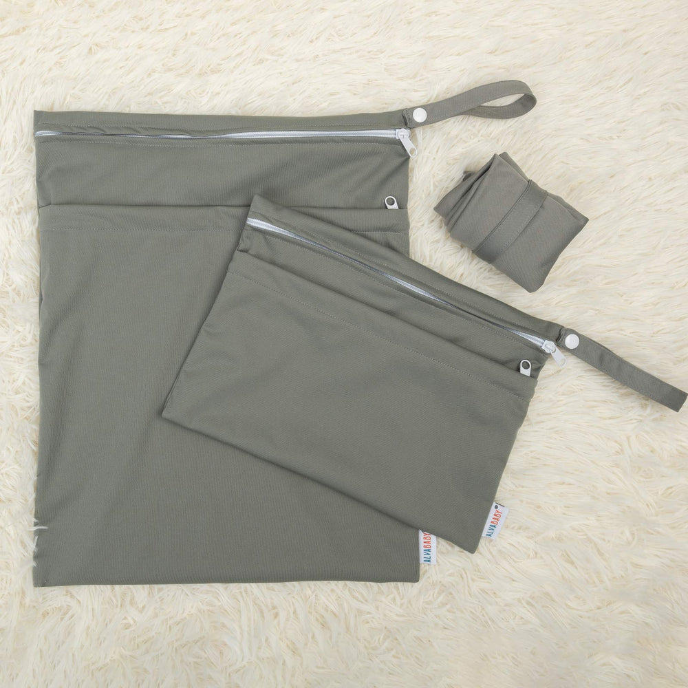 ALVABABY stylish-design bag adds modern appeal to daily diaper or travel gear.