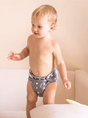 ALVABABY packing list shows six diapers and twelve inserts for long-lasting use