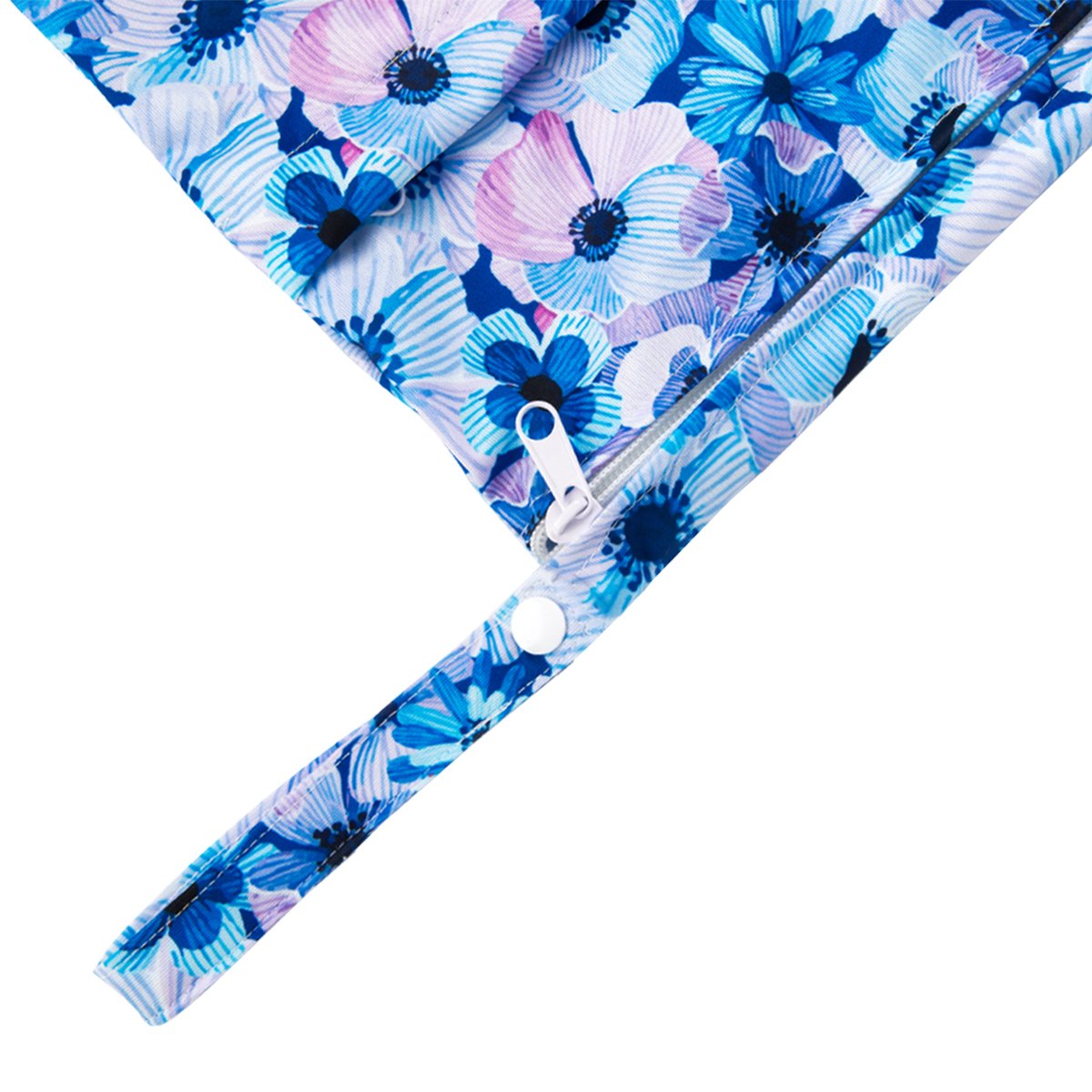 ALVABABY waterproof polyester fabric close-up showing durable material.