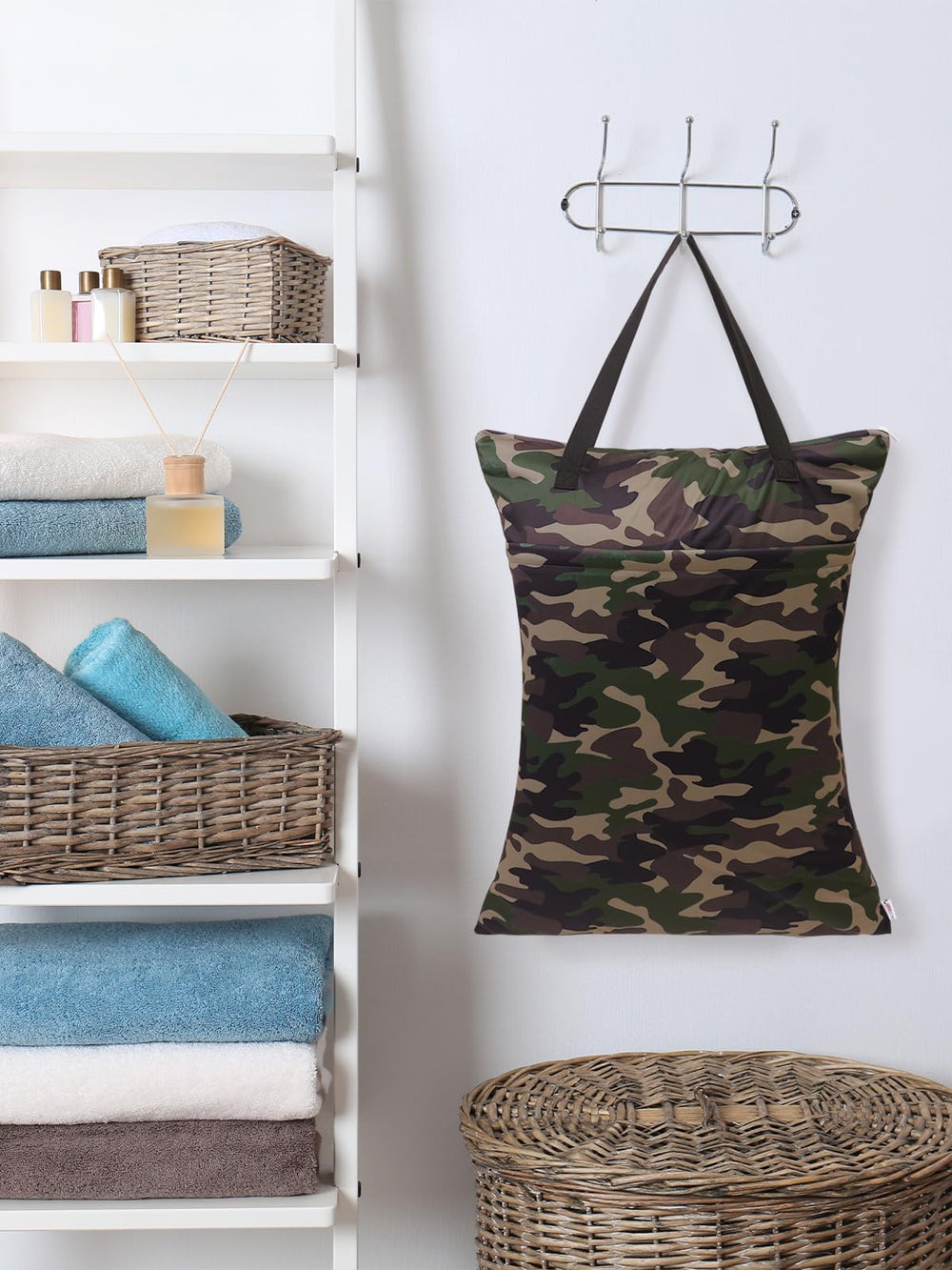 ALVABABY wet-dry bag hangs on a sturdy handle for easy access.