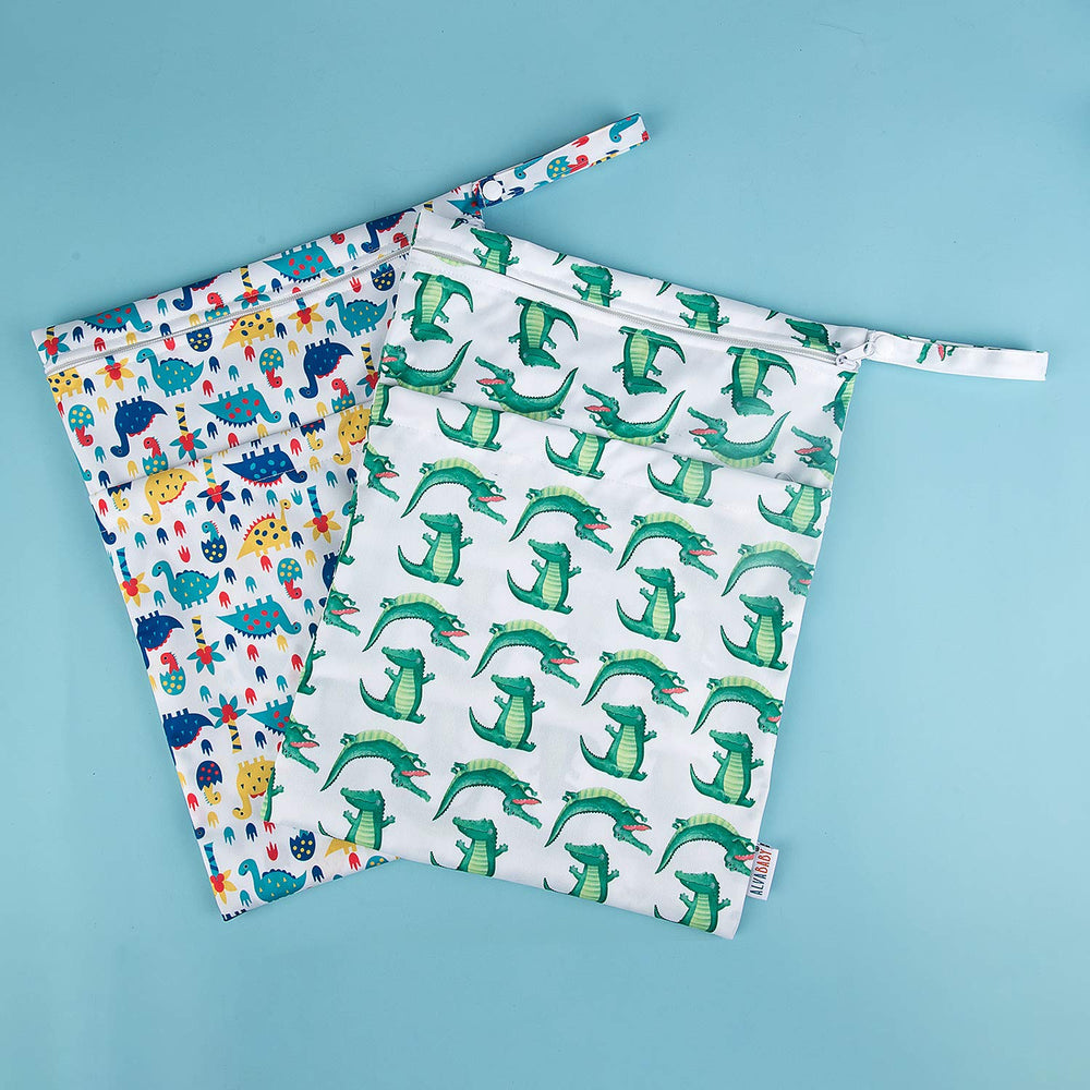 ALVABABY attach-to-stroller option for on-the-go family outings.