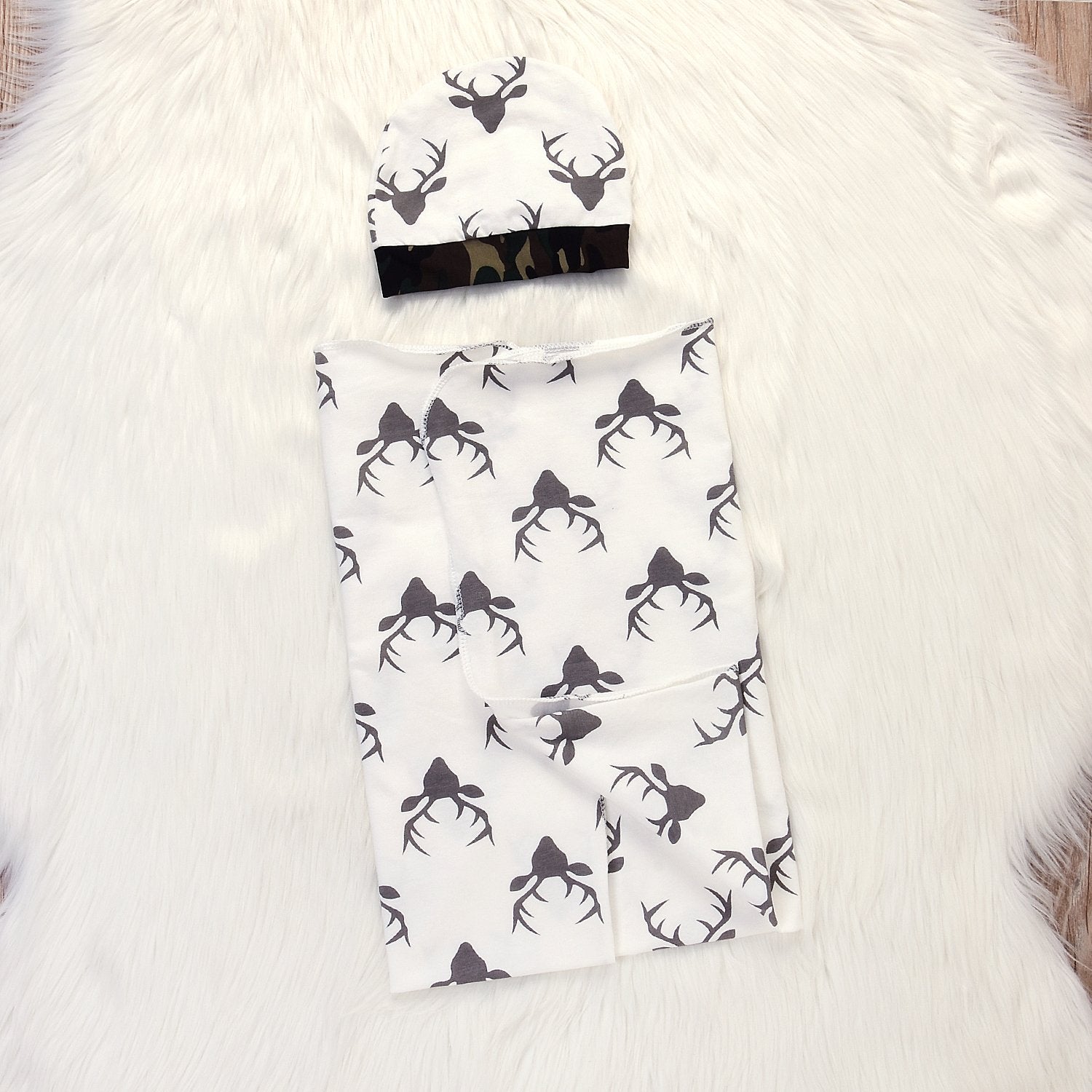 AlwaysFun breathable cotton-blend blanket ideal for comfortable nap and cuddle times.