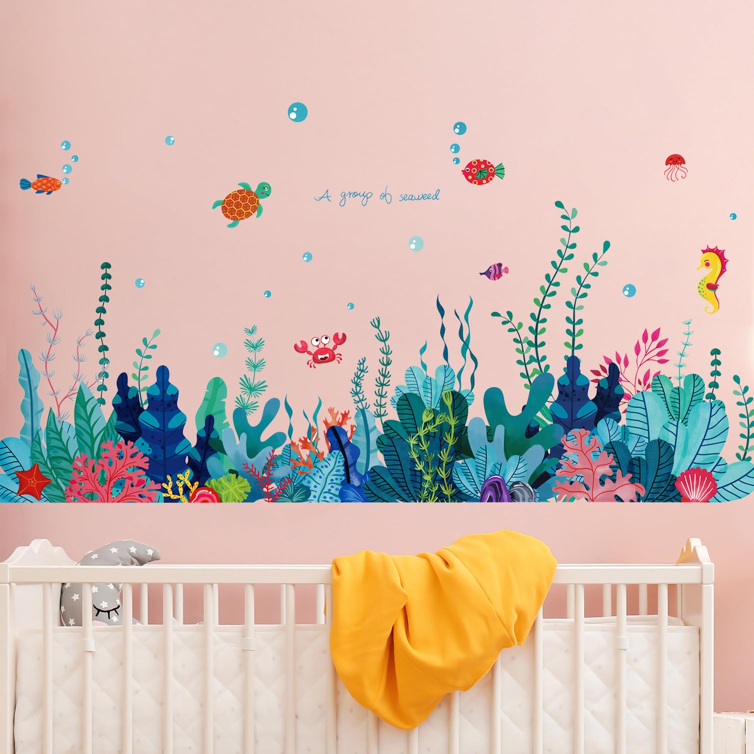 AM AMAONM colorful seaweed baseboard sticker enhances living rooms with cheerful decor.