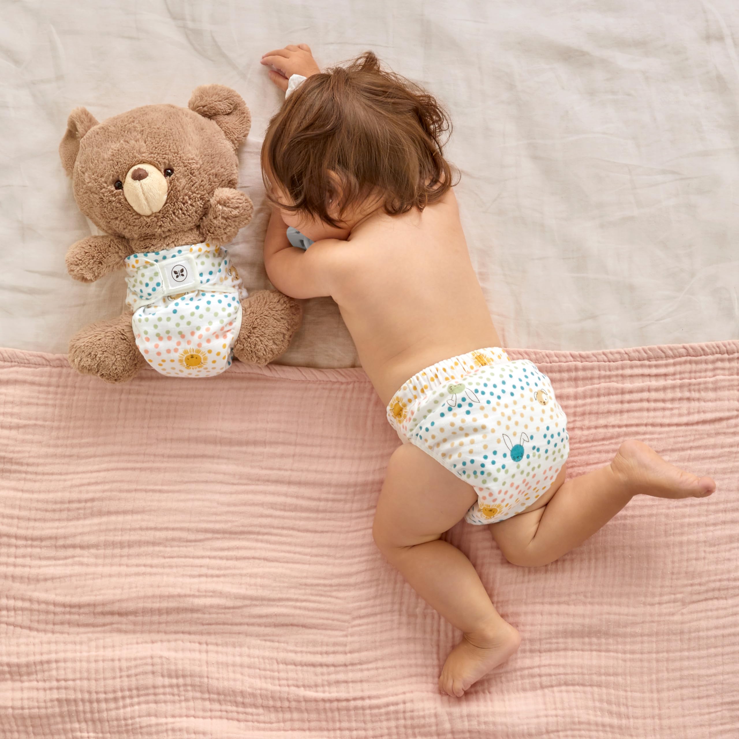 Amazing Baby Honest Hybrid Cover night-time-leak-protection helps parents rest easier.