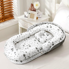 AmazingLife Baby Lounger Star easy-clean inner layer illustrated for quick wipe-downs and less mess.