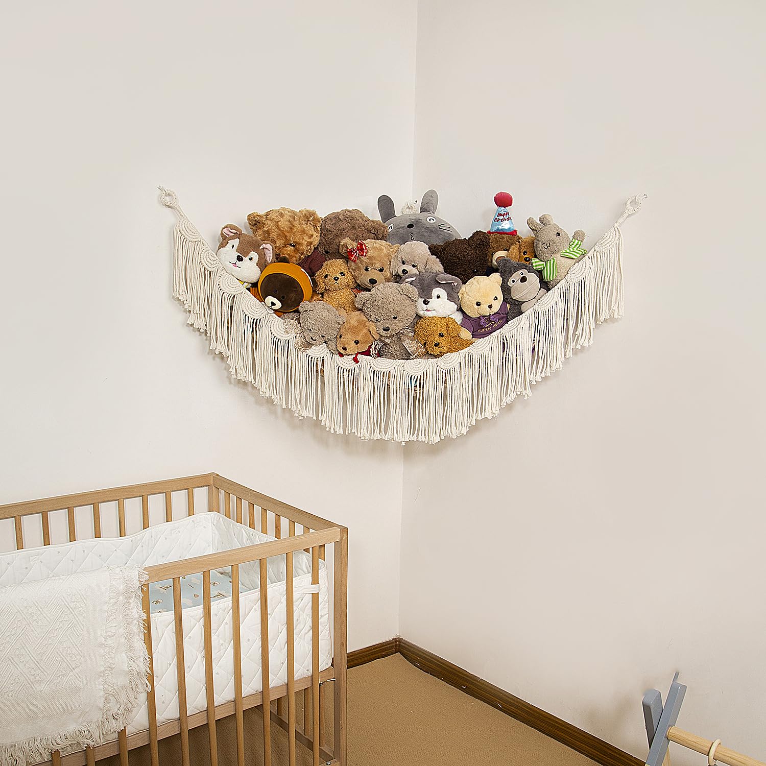 Amdermi steel-ring support ensuring sturdy toy storage for active rooms