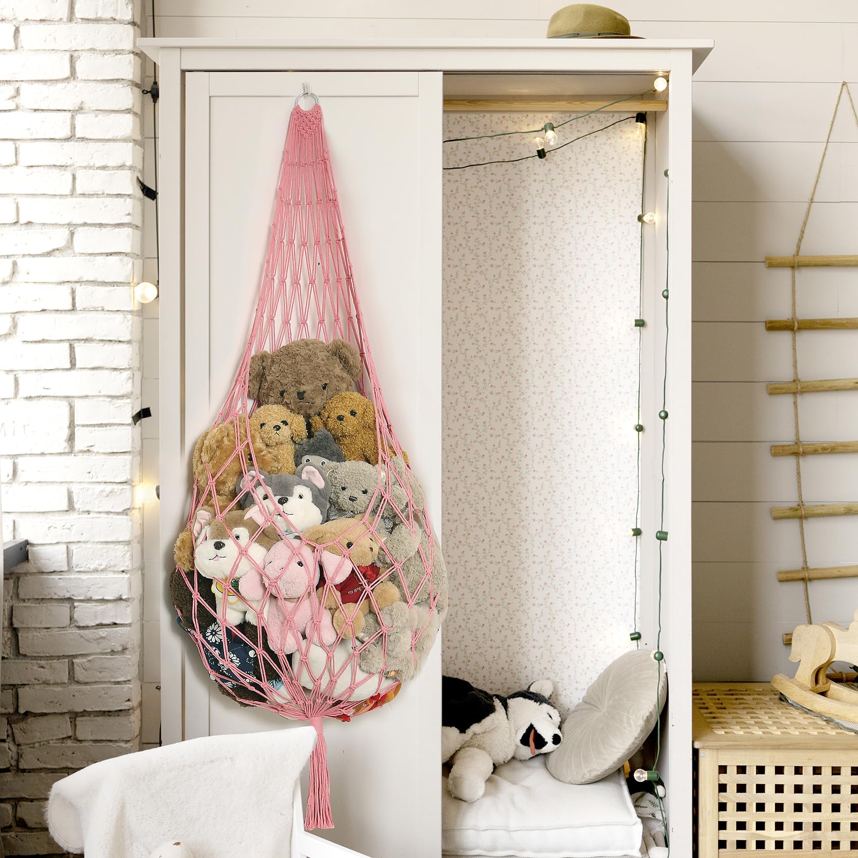 Amdermi pink XL accent for kid-friendly nursery and playroom decor