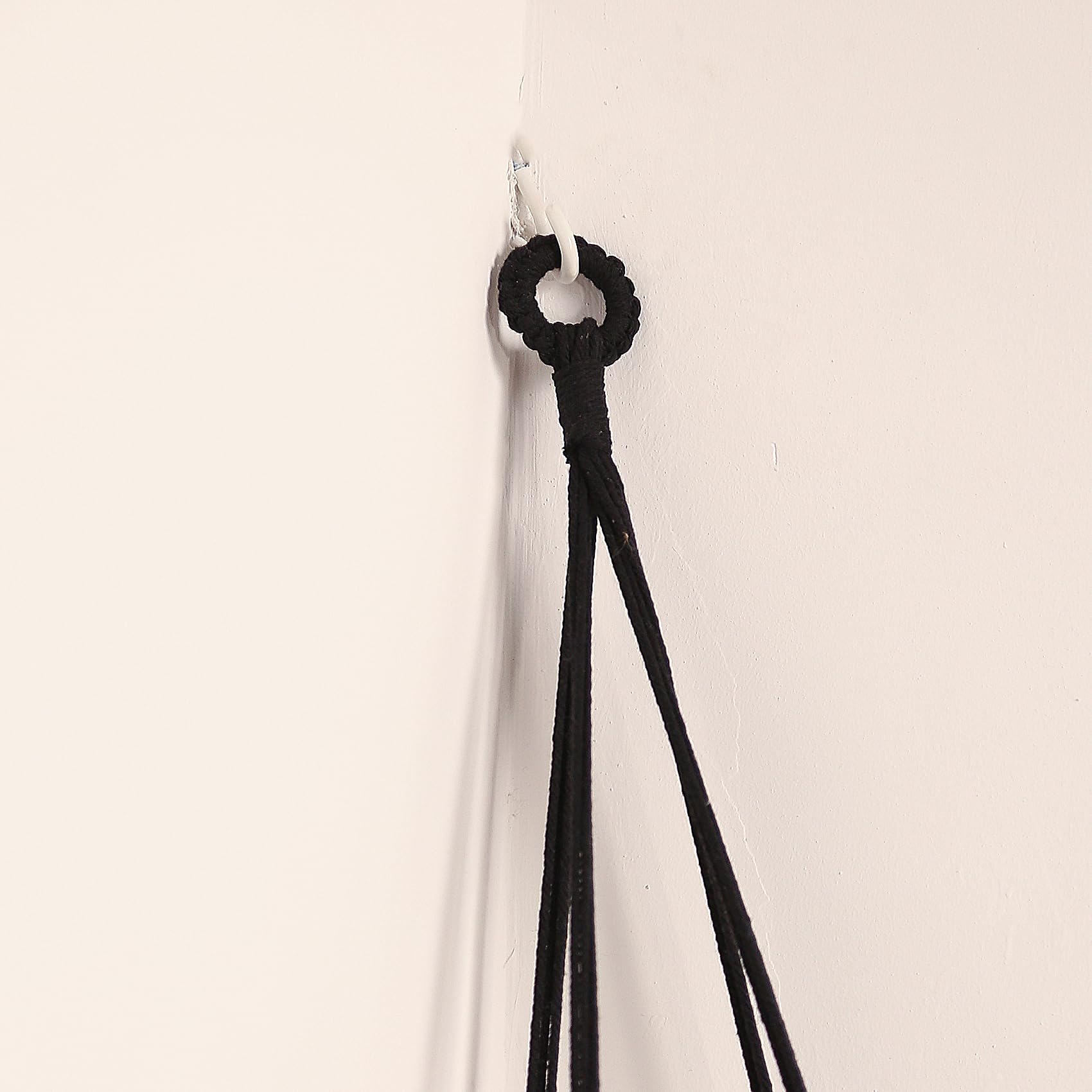 Amdermi hammock makes thoughtful gift for organizing kids' rooms.