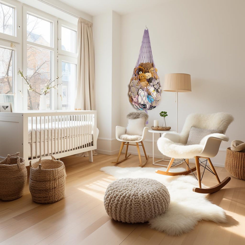 Amdermi large-capacity image illustrates storing many plush toys and pillows.