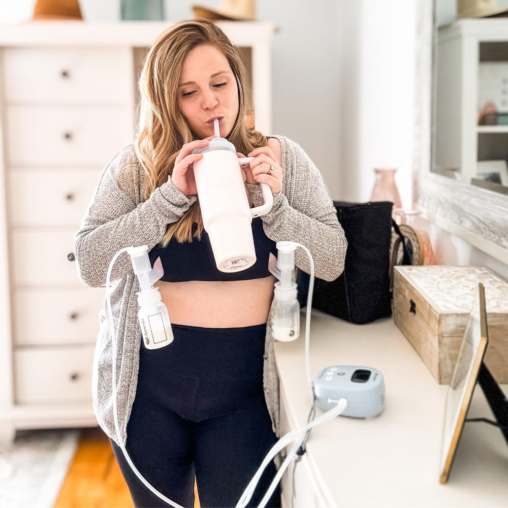 Ameda MYA Joy Plus USB-C rechargeable battery in use