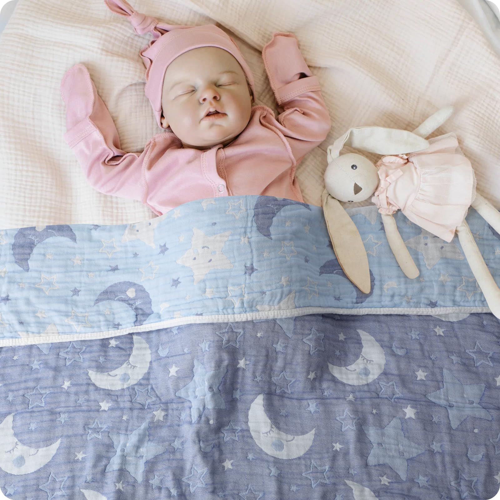 Amrcbb Cotton Muslin Blanket beach scene hints at lightweight coverage on sunny days