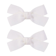 Amybasic adorable white hair bow clip set for baby girls enhances outfits with coordinated charm.