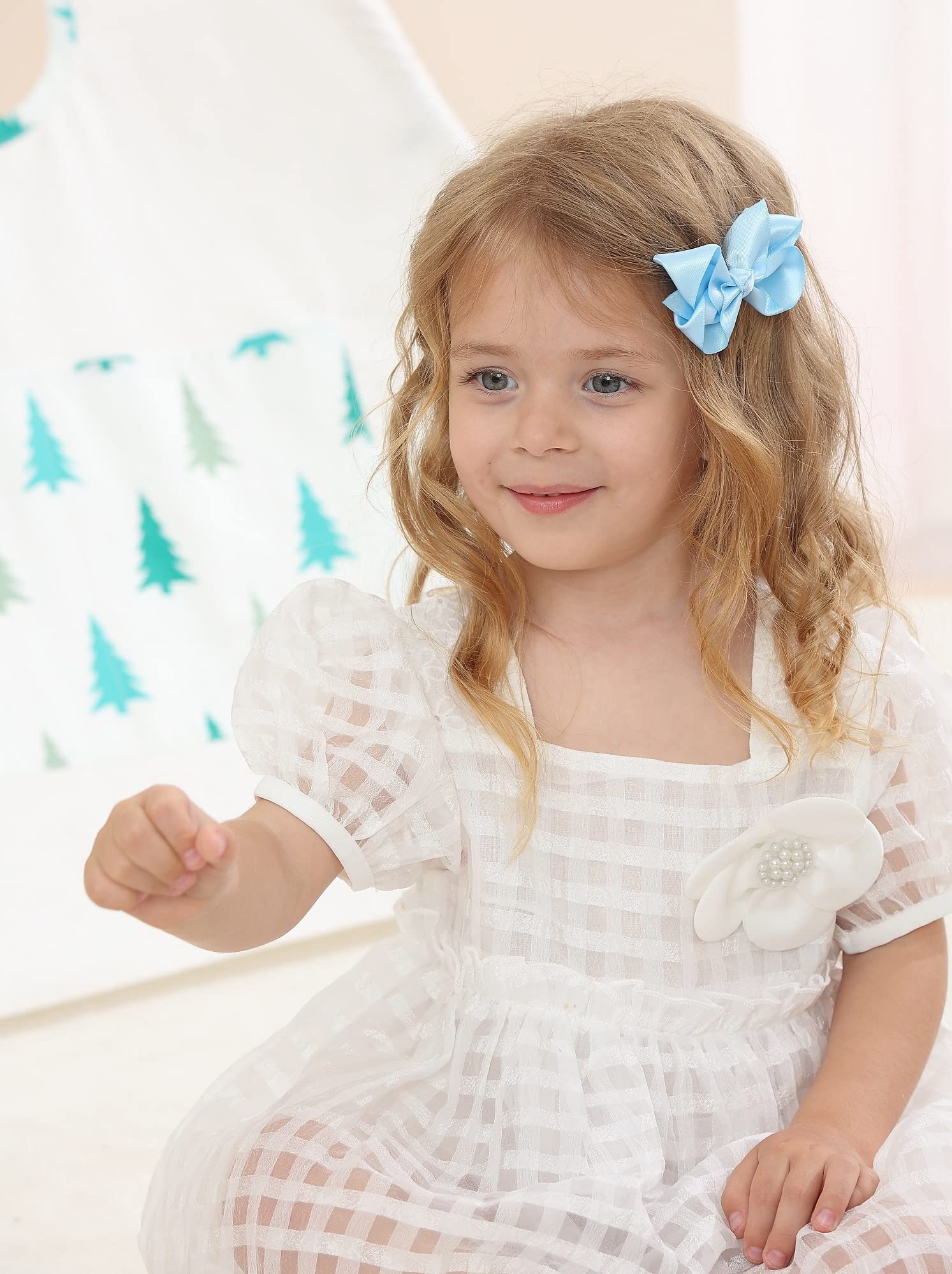 AMYDECOR gift-ready sky blue bows indicate a convenient two-pack gift.