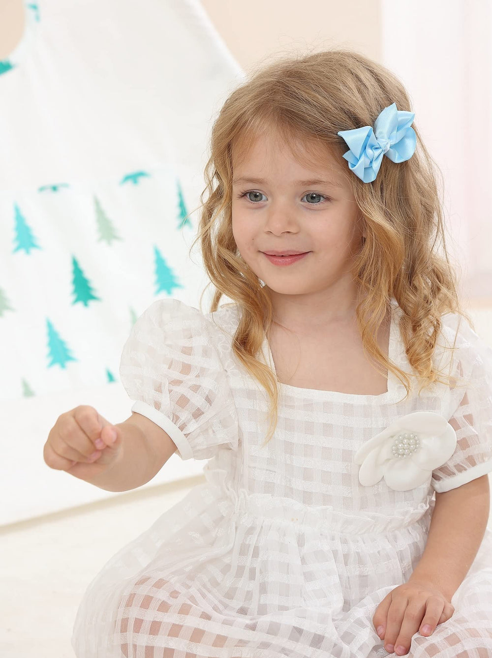 AMYDECOR gift-ready sky blue bows indicate a convenient two-pack gift.