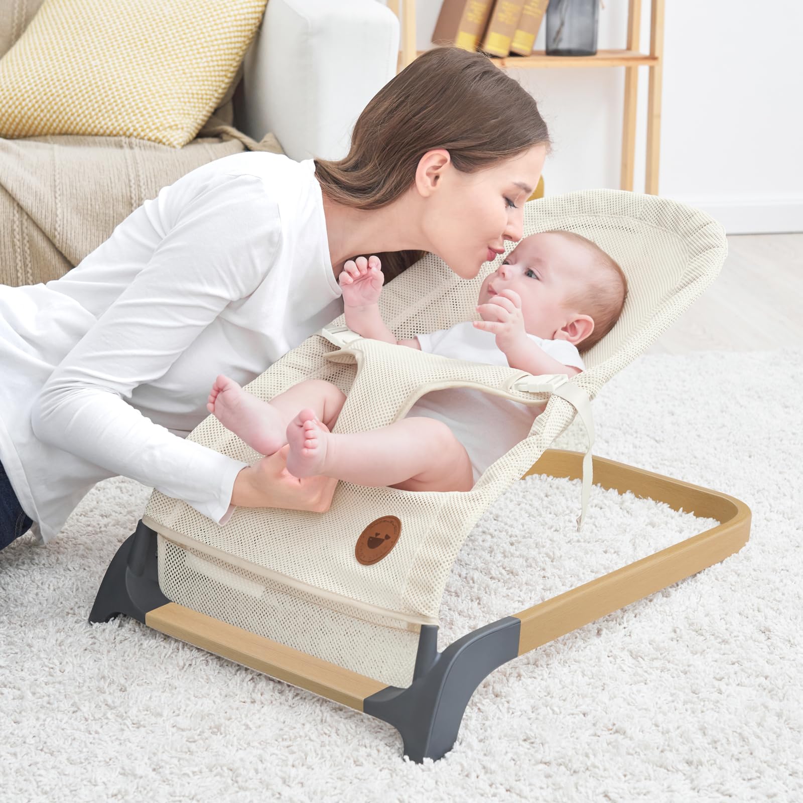 ANGELBLISS baby bouncer full-seat – ergonomic seat supports back and neck.