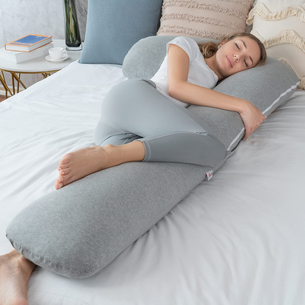 AngQi body-pregnancy-pillow gray-l-shaped-design emphasizes ergonomic support for side sleepers.
