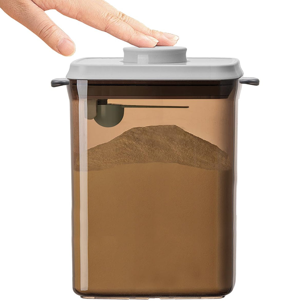 Ankou One-Push formula container front view showing large 2300ml capacity for bulk storage.