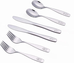 ANNOVA children knives closeup illustrates child-safe edge and comfortable grip.