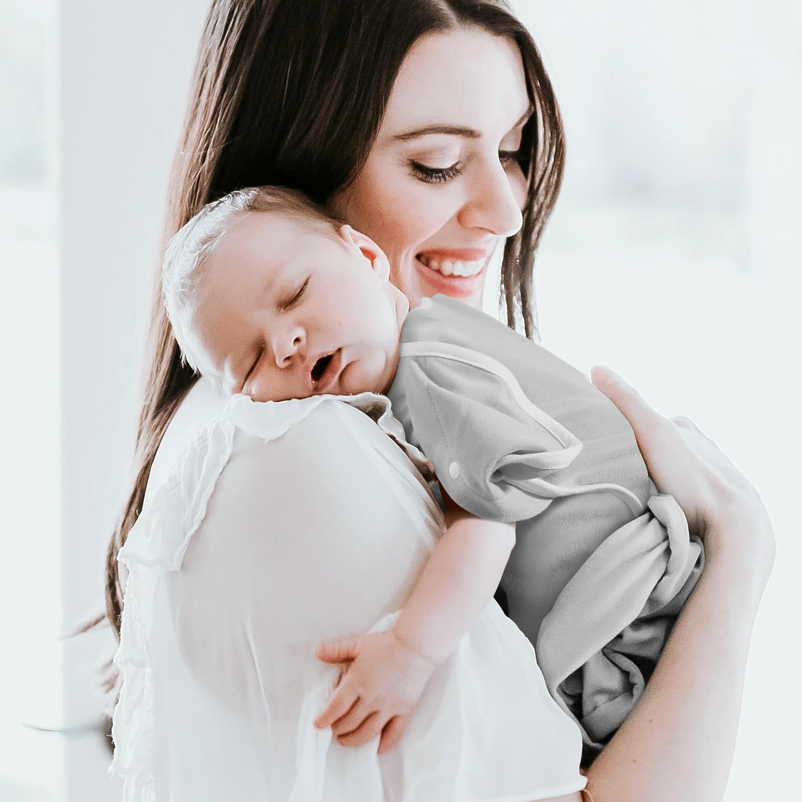 ANYEDDE soft-cotton fabric close-up emphasizes skin-friendly, breathable material for sensitive skin.