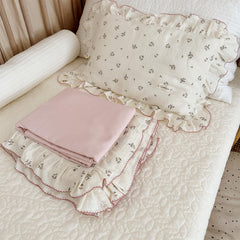 AOJIM floral-pattern pillowcase enhances nursery room decor