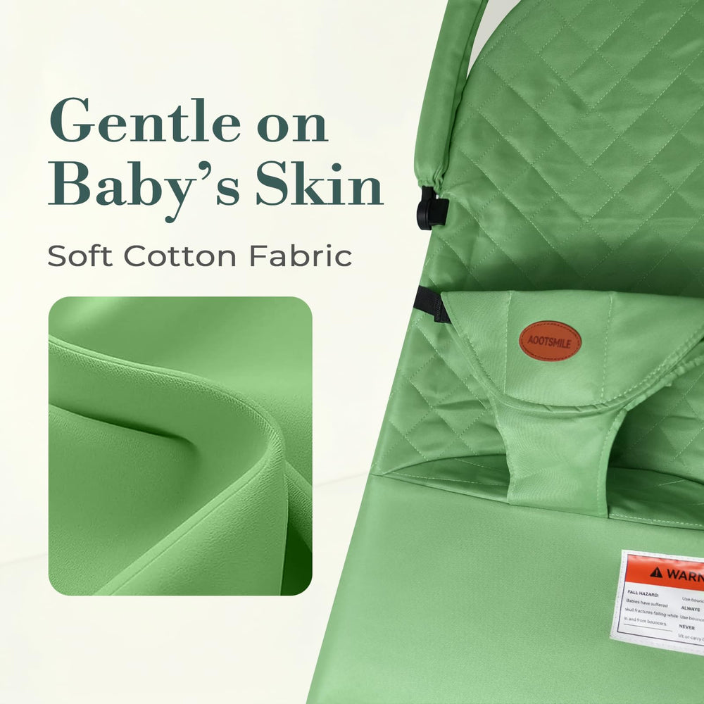 AOOTSMILE Bouncer Seat folds compactly for easy storage and travel.