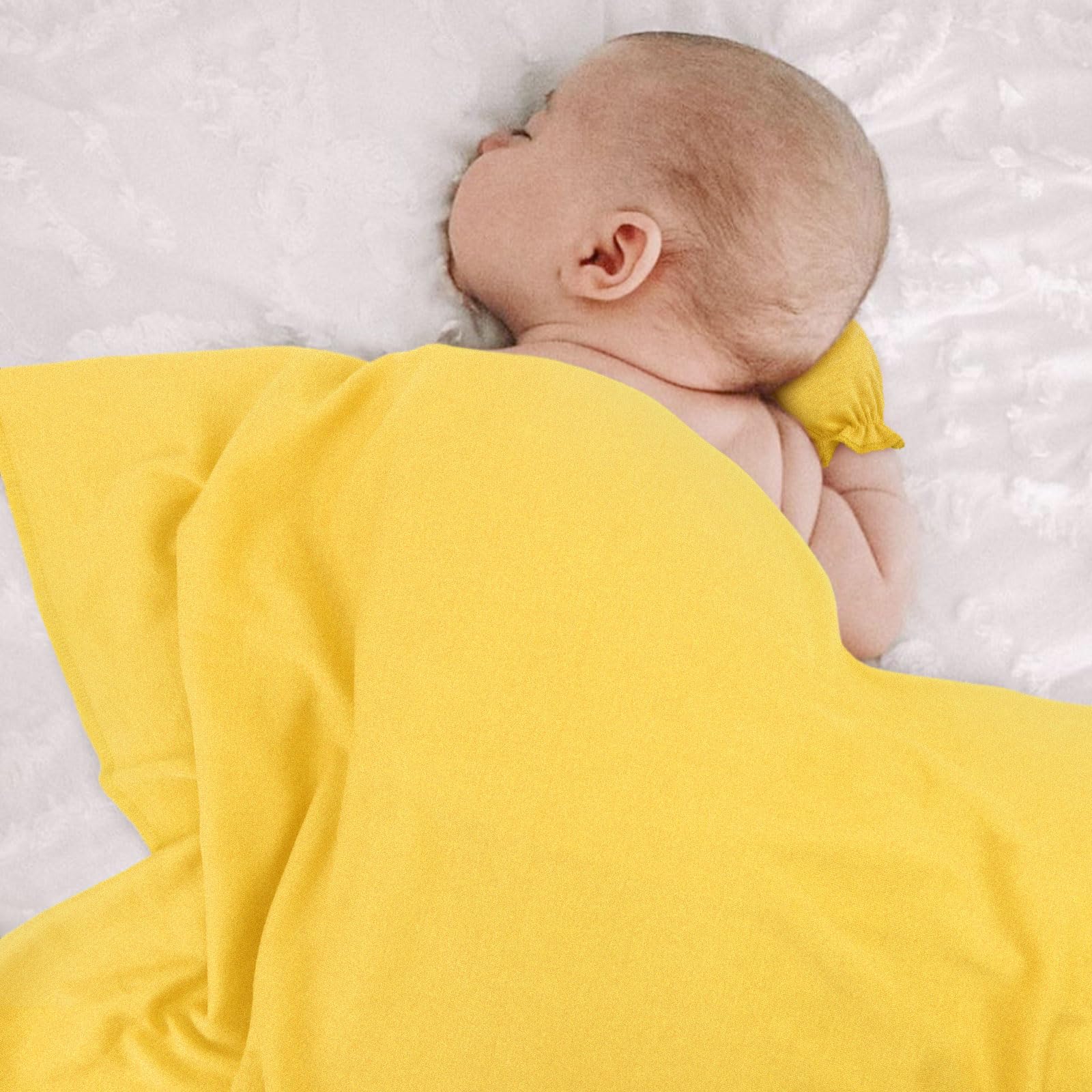 AQOKKA baby photo-session memories—soft fabric that photographs beautifully.